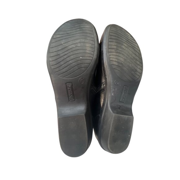 Bjorndal Womens Black Leather Slip-On Shoes With Button Accent & Cushioned Footb - Picture 6 of 7